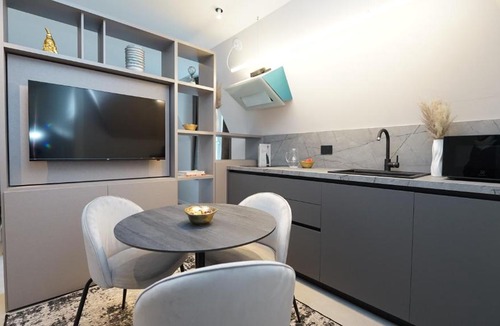 De Angeli Apartment | Be Mate Citylife