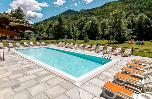 Sampeyre Apartment | Beautiful apartment for 4 guests with WIFI, pool, TV and terrace