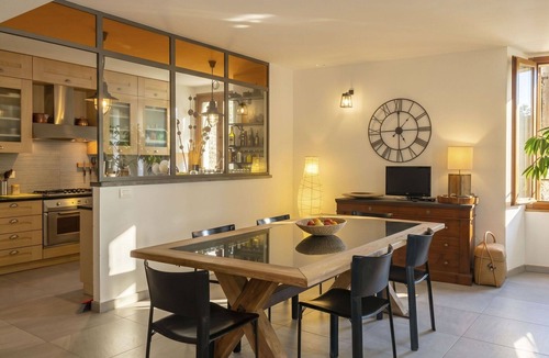 Naggio Apartment | Beautiful apartment for 6 guests with WIFI, TV, terrace and panoramic view
