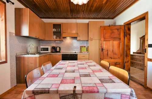 Trepalle Apartment | Beautiful apartment for 4 people with TV
