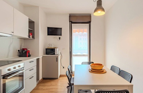 Trento Apartment | Beautiful apartment for 6 guests with A/C, WIFI, TV and patio