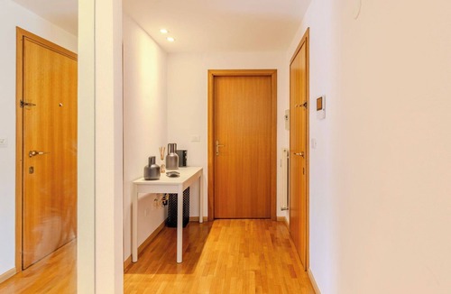 Trento Apartment | Beautiful apartment for 6 guests with A/C, WIFI, TV and patio