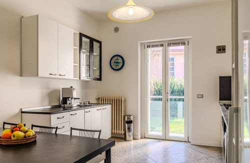 Dervio Villa | Beautiful apartment in villa for 6 people with WIFI, TV, patio and pets allowed