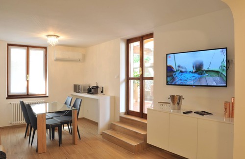 Limone sul Garda Apartment | BEAUTIFUL HOLIDAY LEMON 2 ROOMS ~ APP 8