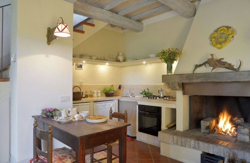 Vivo dʼOrcia Villa | Beautiful private villa for 2 people with pool, WIFI, TV, balcony and panoramic view