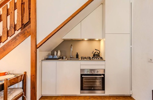 Santa Maria - Rezzonico House | Beautiful private villa for 6 guests with WIFI, A/C, terrace and pets allowed