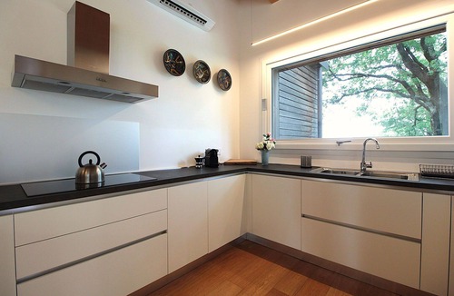 Teolo Villa | Beautiful private villa for 6 guests with WIFI, hot tub, private pool, A/C and patio, close to P.
