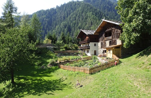 San Pancrazio House | Beautiful vacation home for families and groups – for recreation and seminars