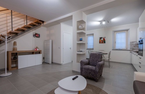 Mergozzo House | Beautiful villa for 4 people with WIFI, TV, balcony and pets allowed