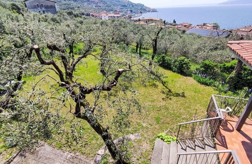Assenza Villa | Beautiful villa for 4 people with A/C, WIFI, TV, patio and pets allowed