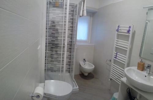 Aggregazione Rionale 9 Apartment | BelSorrisoVarese - Family Room - Private Parking - Reservation Required