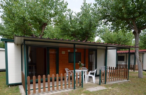 Lido di Dante House | Belvilla by OYO Mobile Home in Lido di Dante