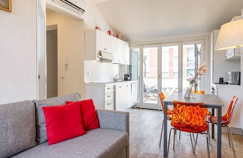 Chinatown Apartment | Bertini Terrace Luxury Apartment