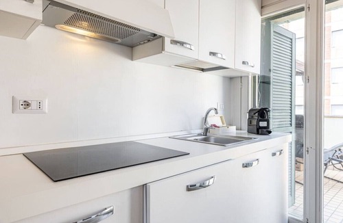 Chinatown Apartment | Bertini Terrace Luxury Apartment