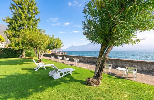 Bogliaco Apartment | Bogliaco Lake Front, Gargnano, Italy
