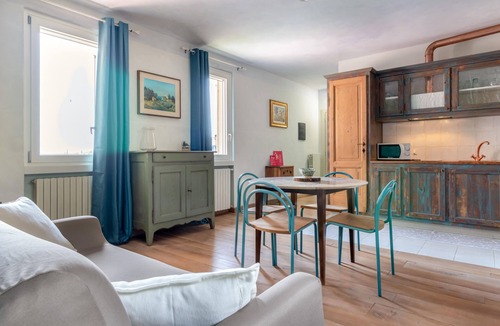 Castello Apartment | Borgo al Sole by Wonderful Italy