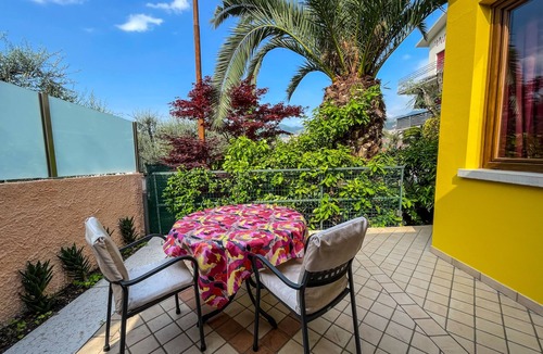 Malcesine Old Town Apartment | Bouganville Cottage Dependance