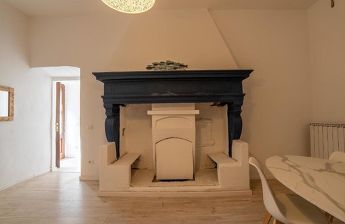 Santa Maria - Rezzonico Apartment | Breva e Tivano