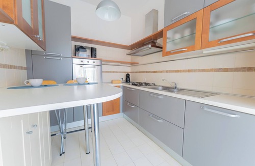 Cittadella Apartment | Bright Apartment in Downtown Verona · Ideal for Families · Near the Arena