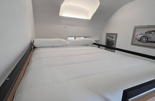 Porto Valtravaglia Apartment | Ca del Lac, just a short walk from Lake Maggiore