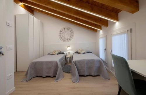 Piazzola sul Brenta Bed & Breakfast | Camerini Guest House (Double/Double)