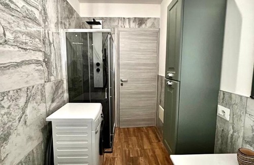 Cogliate Apartment | CARDAHAUSe Via DANTE 12