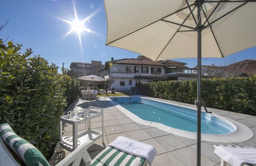 Leggiuno Apartment | Casa Amabile in Leggiuno Salty-Water Pool, Leggiuno, Italy