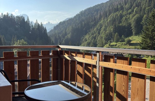 Val di Zoldo Apartment | Casa Baga – Apartment 5 with Mountain View and Balcony