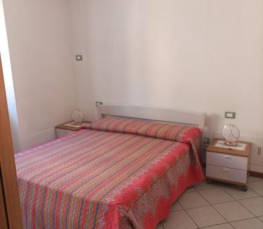 Bogliaco Apartment | Casa blu Jasmine