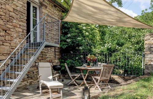Cortemilia House | Casa Bruciata, Cascine Crema: A charming little stone cottage, large pool (20x14m)