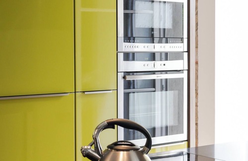 Cortemilia Apartment | Casa Coniglio, Cascine Crema: Modern apartment, large pool, pool house, billiards.
