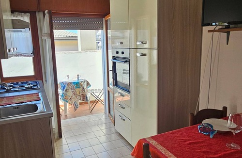 Sottomarina Apartment | Casa Cristina – Cozy Apartment with Balcony Near the Beach