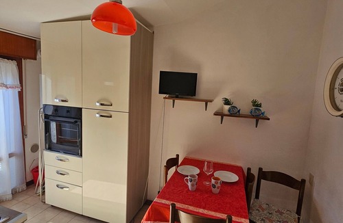 Sottomarina Apartment | Casa Cristina – Cozy Apartment with Balcony Near the Beach
