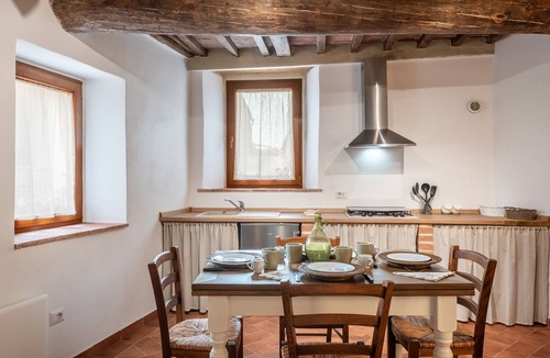 Montieri House | Casa di Via del Corallo Gerfalco – Charming Apartment in Medieval Village