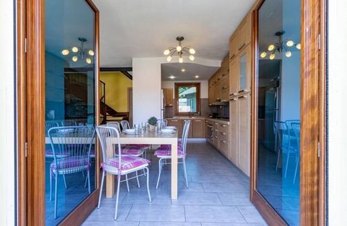 Dormelletto Apartment | Casa Jasmine, House with Garden - Lake Maggiore