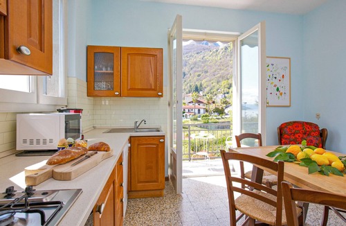Cannero Riviera Apartment | Casa Limoni by Lago Reisen