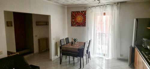 Santa Maria - Rezzonico Apartment | Casa Lory
