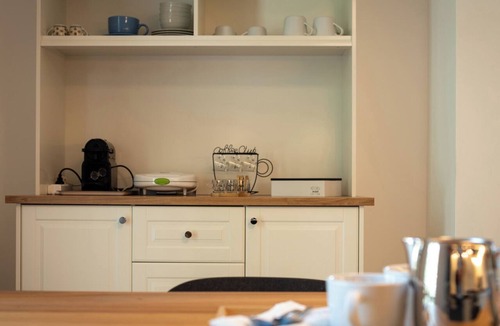 Predore Apartment | CASA RITA VACATION HOME