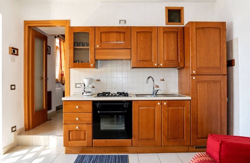 Tronzano Lago Maggiore Apartment | Casa Riva A by Lago Reisen