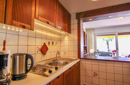 Pino Lago Maggiore Apartment | Casa Roccia No. 1 by Lago Reisen