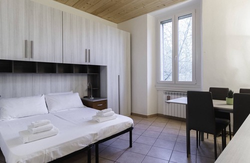 Monza Apartment | Castello 3 - Two Bedroom Apartment, Sleeps 4