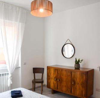 Luino Apartment | Central & Modern - 2 Bedrooms with Balcony & Parking