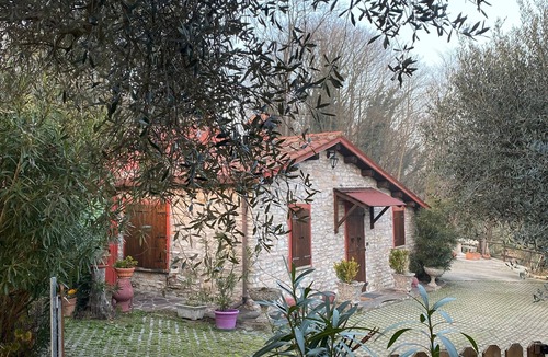 Albettone Ski Chalet | Chalet 'Casa Dell'uliveto' with Mountain View, Wi-Fi and Air Conditioning