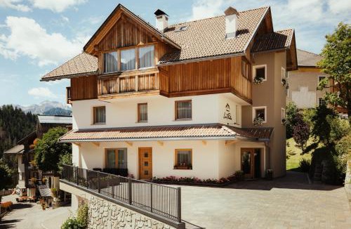 San Genesio Apartment | Chalet La Flüta Primula
