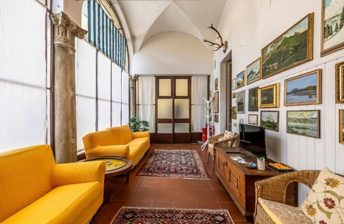 Brescia Antica Apartment | Charm and History in Brescia Center - Dogeshouse