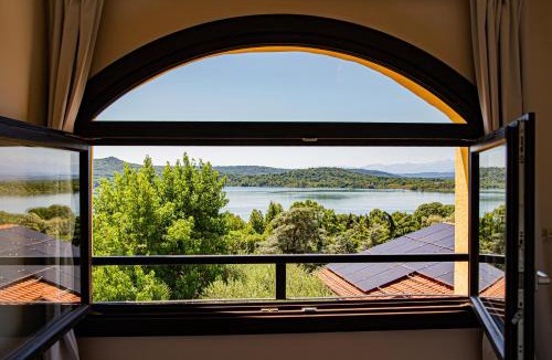 Viverone Apartment | CHEZ ALICE Casa Accogliente Vista Lago con aria condizionata