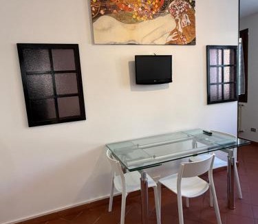 Rovigo Apartment | City Flowers