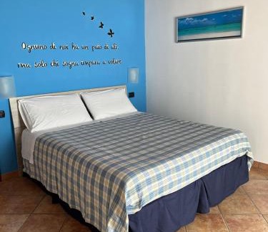Cassano Magnago Bed & Breakfast | Color House Malpensa B&B