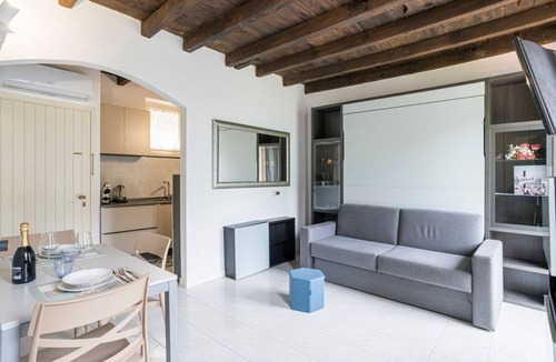 Nesso Apartment | Comfortable 30 sqm studio flat, accommodating up to 3 people, located on the first floor of a building without an elevator.The property is located in the charming village of Nesso, one of the most charming and authentic spots on Lake Como. The location i
