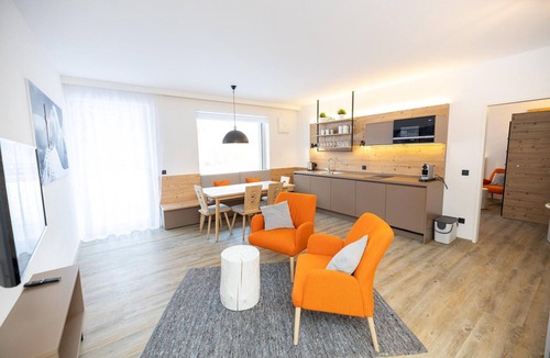 Hinterstoder Apartment | Comfortable Family Apartment with Balcony